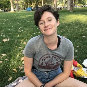 Meet your Posher, Leah